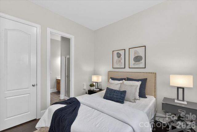4936 Hawk Shadow Lane, Charlotte, NC 28277