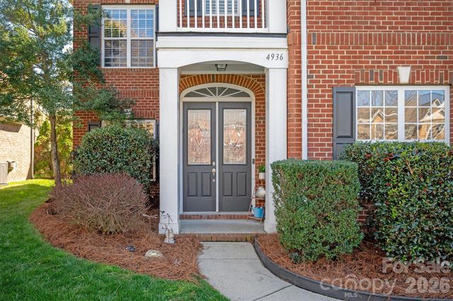 4936 Hawk Shadow Lane, Charlotte, NC 28277