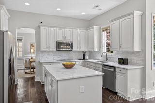 4936 Hawk Shadow Lane, Charlotte, NC 28277