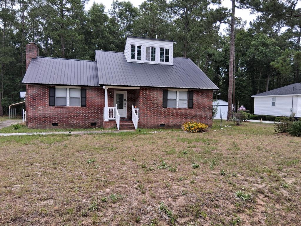 367 Emerald Street, Walterboro, SC 29488