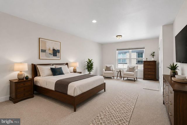 6127 OLIVET DR, Alexandria, VA 22315