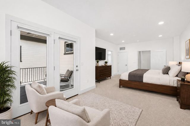 6127 OLIVET DR, Alexandria, VA 22315