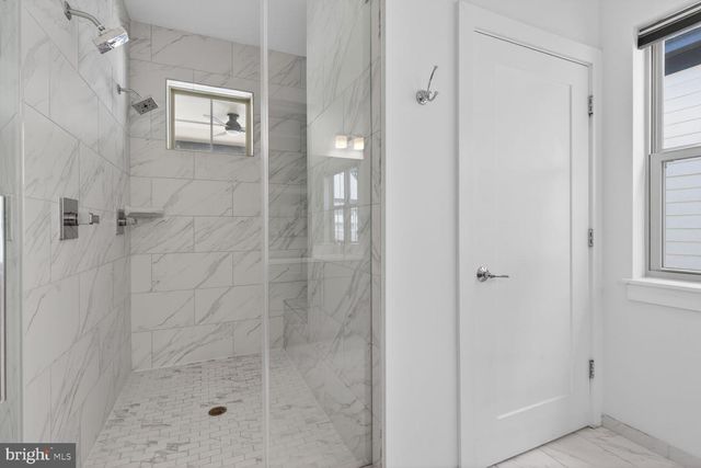 6127 OLIVET DR, Alexandria, VA 22315