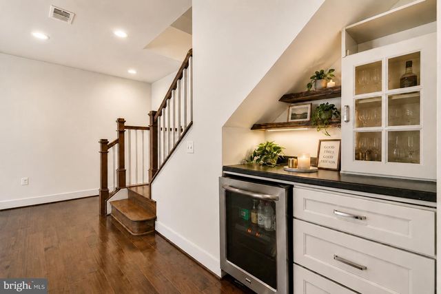 6127 OLIVET DR, Alexandria, VA 22315