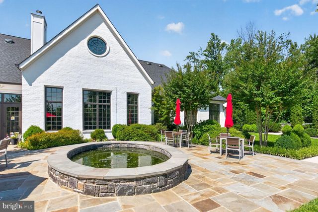 6127 OLIVET DR, Alexandria, VA 22315