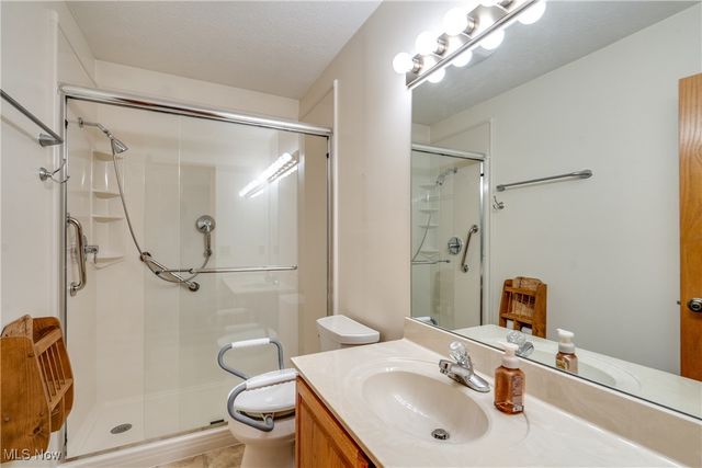 8555 Esquire Street NW, Massillon, OH 44646