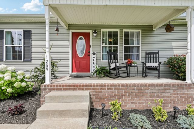 1259 N Corinth Rd, Portland, TN 37148