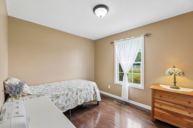 1259 N Corinth Rd, Portland, TN 37148