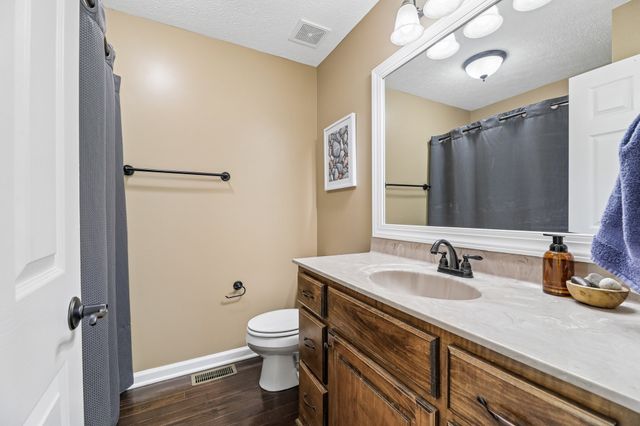 1259 N Corinth Rd, Portland, TN 37148