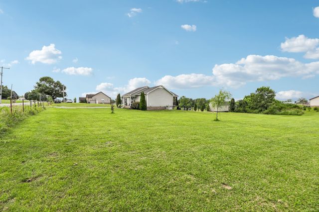 1259 N Corinth Rd, Portland, TN 37148