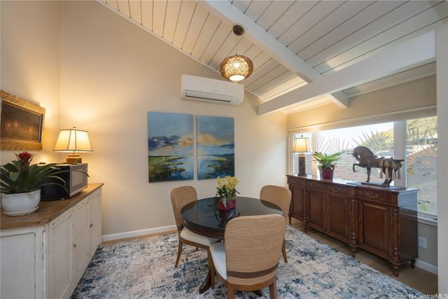 6046 Haleola Street, Honolulu, HI 96821