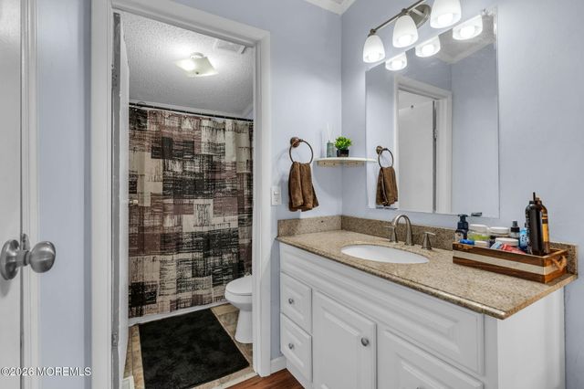 1991 Route 37 W 112, Toms River, NJ 08757