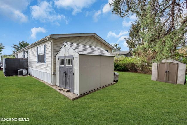 1991 Route 37 W 112, Toms River, NJ 08757