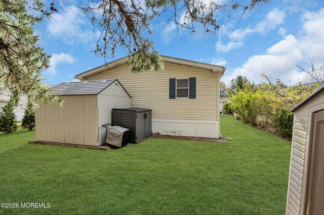 1991 Route 37 W 112, Toms River, NJ 08757