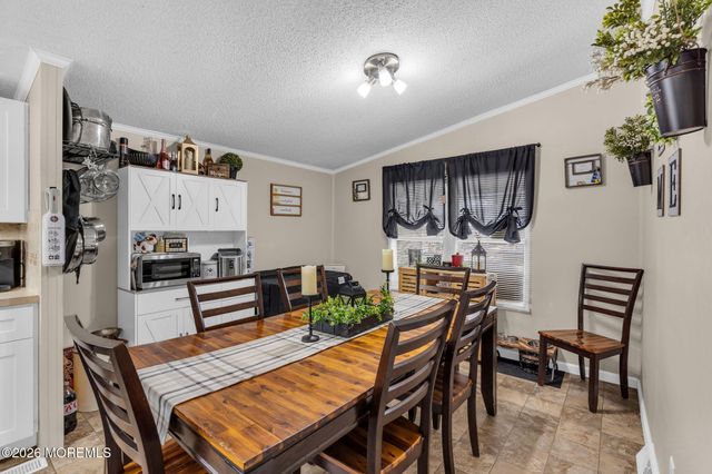 1991 Route 37 W 112, Toms River, NJ 08757