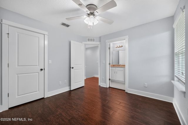 843 3RD Avenue S, Jacksonville Beach, FL 32250