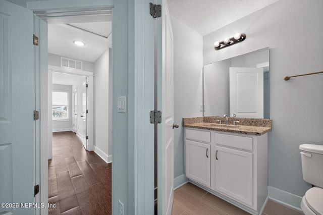 843 3RD Avenue S, Jacksonville Beach, FL 32250