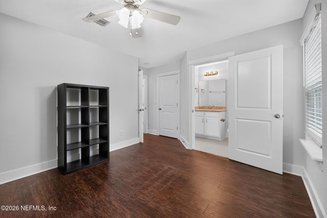 843 3RD Avenue S, Jacksonville Beach, FL 32250