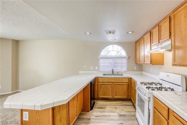 1468 Flintrock Road, Henderson, NV 89014