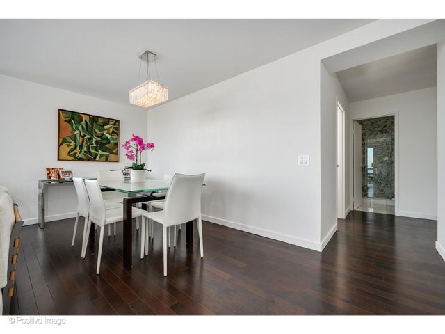 1555 N Dearborn Street 14AB, Chicago, IL 60610