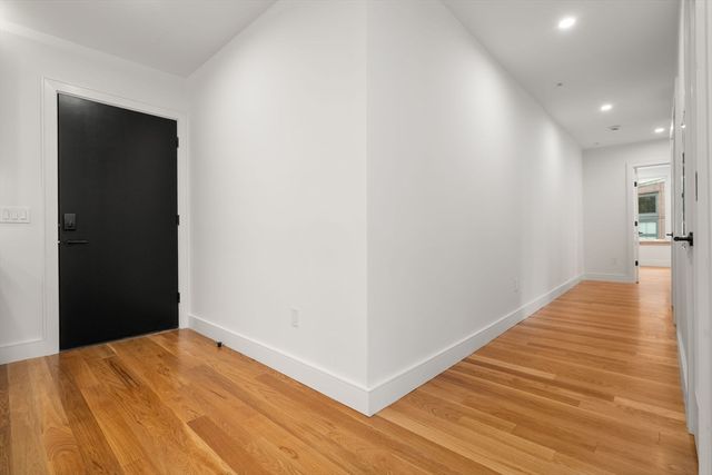 58 Kent U302, Brookline, MA 02445