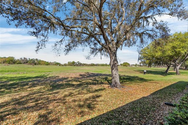 2631 EAGLE GREENS DRIVE 16, Plant City, FL 33566