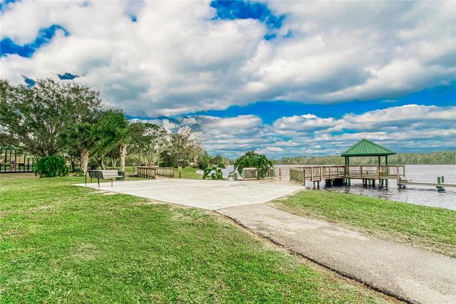 2631 EAGLE GREENS DRIVE 16, Plant City, FL 33566