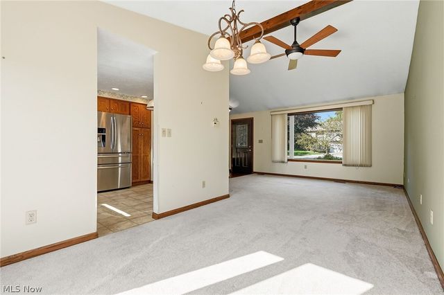 5489 Young Road, Stow, OH 44224