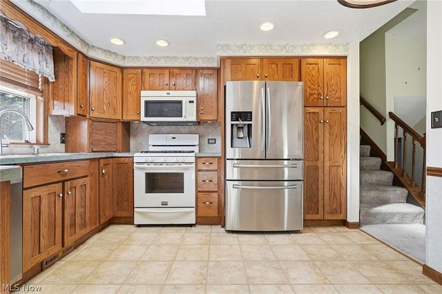 5489 Young Road, Stow, OH 44224