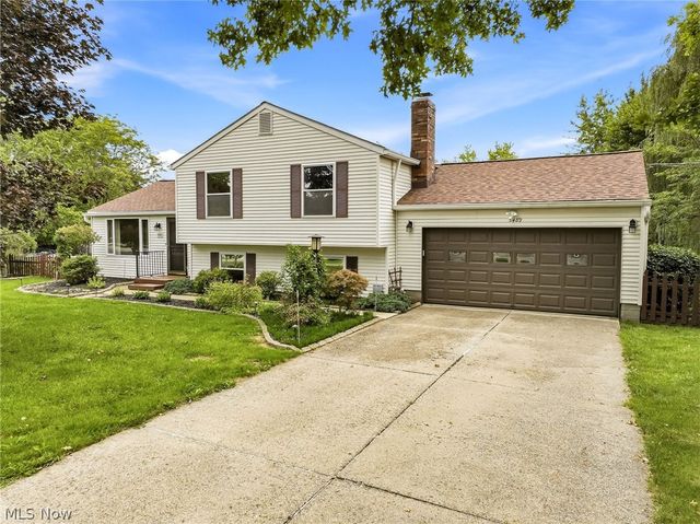 5489 Young Road, Stow, OH 44224