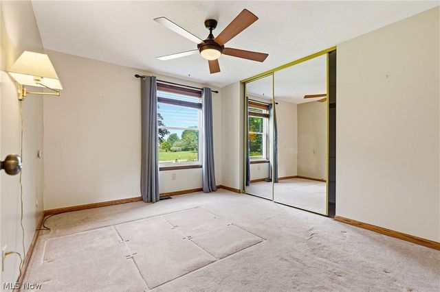 5489 Young Road, Stow, OH 44224