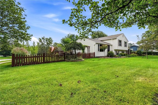 5489 Young Road, Stow, OH 44224