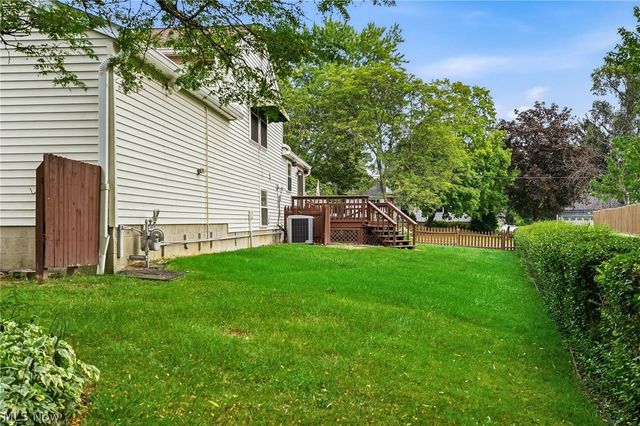 5489 Young Road, Stow, OH 44224