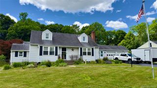 18 Terwilliger Road, Hyde Park, NY 12538