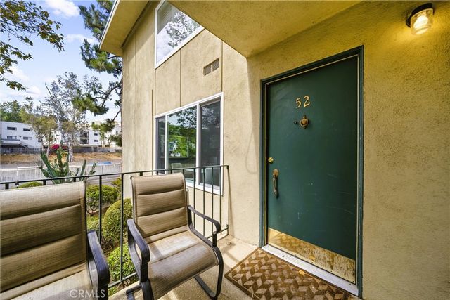 11138 Aqua Vista Street 52, Studio City, CA 91602