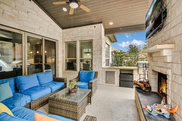 501 Anfield CIR, Austin, TX 78738