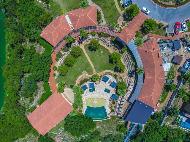 501 Anfield CIR, Austin, TX 78738