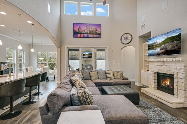 501 Anfield CIR, Austin, TX 78738