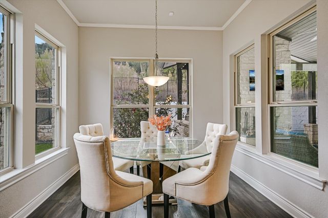 501 Anfield CIR, Austin, TX 78738