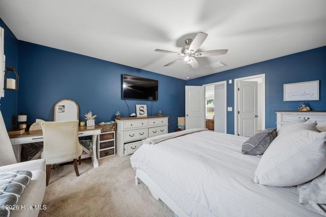 78 E Scotchtown Street NW, Supply, NC 28462