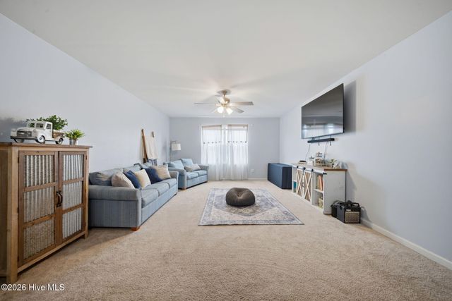 78 E Scotchtown Street NW, Supply, NC 28462