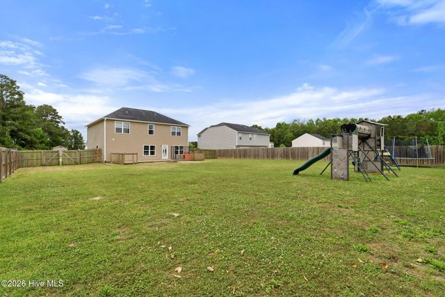 78 E Scotchtown Street NW, Supply, NC 28462
