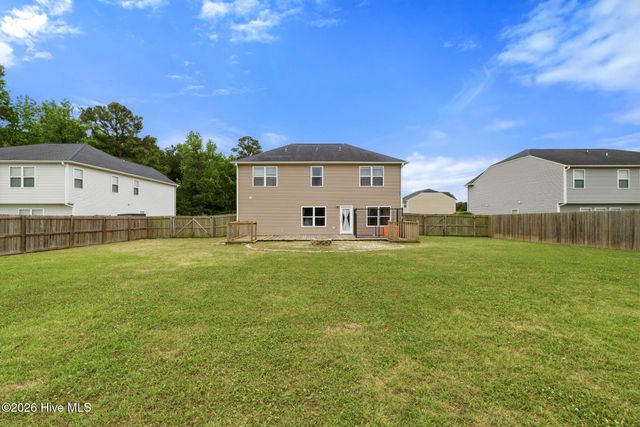78 E Scotchtown Street NW, Supply, NC 28462
