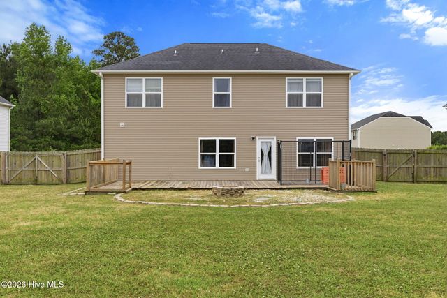 78 E Scotchtown Street NW, Supply, NC 28462