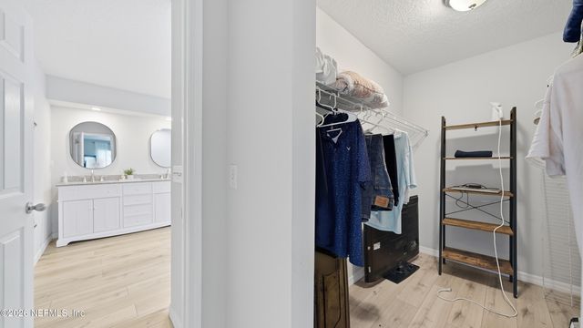 3580 BROCKWAY Road, Jacksonville, FL 32250