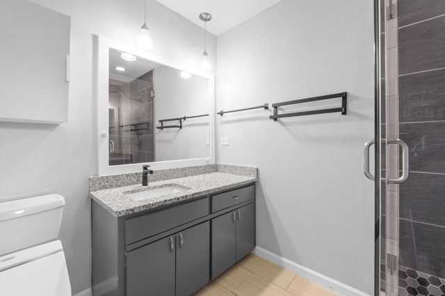 2312 Rogge LN, Austin, TX 78723