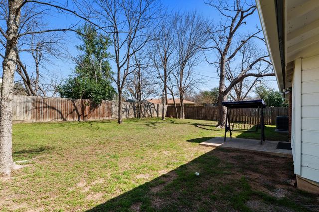 2312 Rogge LN, Austin, TX 78723