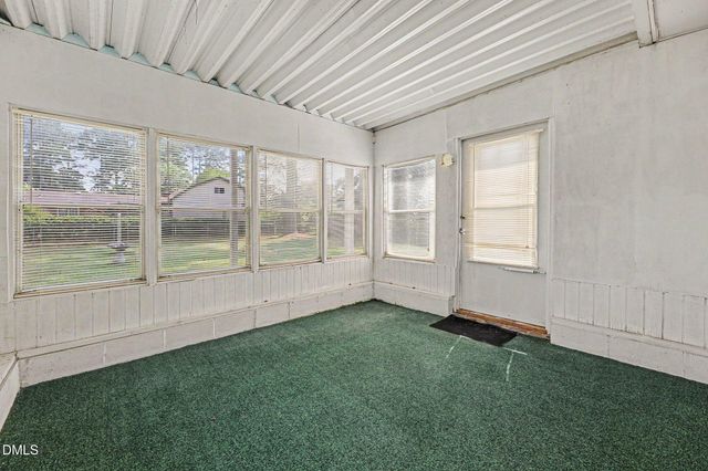 408 Pecan Drive, Selma, NC 27576