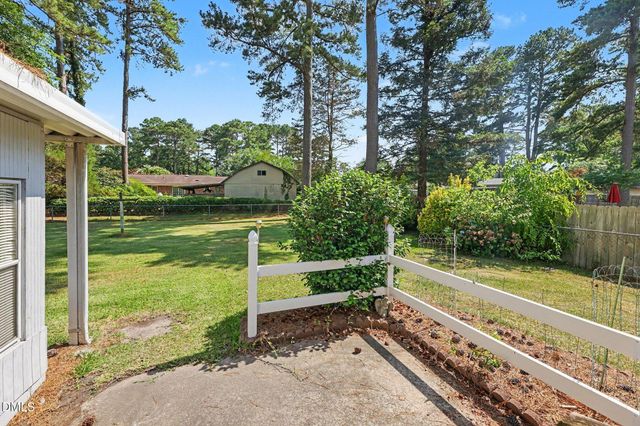 408 Pecan Drive, Selma, NC 27576