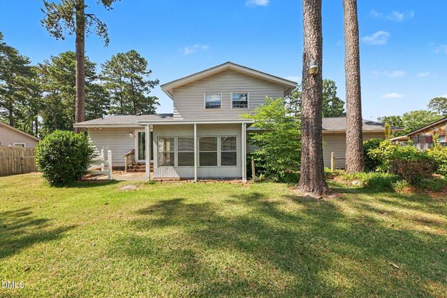 408 Pecan Drive, Selma, NC 27576